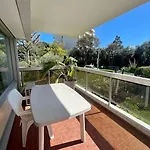 Superbe 2p Proche Plages - Piscine Apartment *