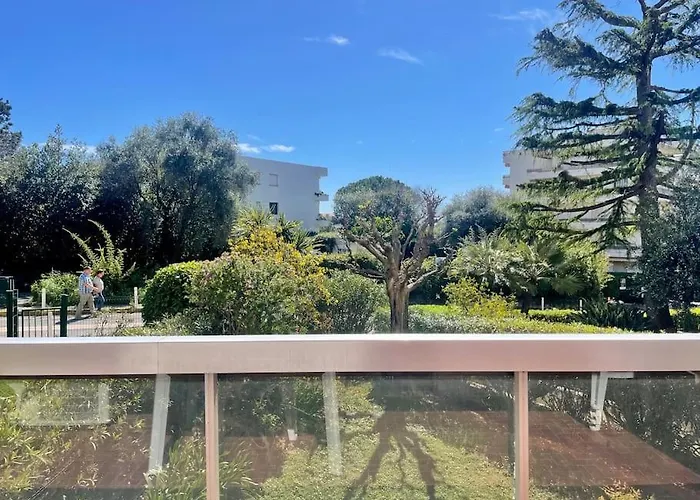 Superbe 2p Proche Plages - Piscine Apartman